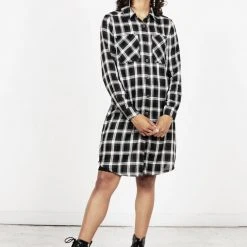 MET1 Clothing GRETA SHIRT DRESS 12 MET1 Clothing GRETA SHIRT DRESS