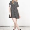 MET1 Flora Collared Dress Clothing