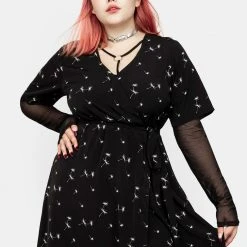 MET1 Clothing Blithe Maxi Wrap Floral Dress