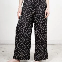 MET1 Clothing Hallow Pants
