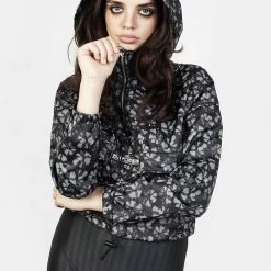 MET1 Women Electra Crop Anorak Jacket