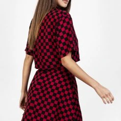 MET1 Arcade Crop Boxy Shirt Women