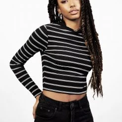 DMT1 Clothing SLASH 90S STRIPE CROP TOP