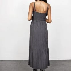 LVT1 Women GUINEVERE TIERED GOWN