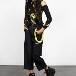 MET1 Clothing Reckless Crop Cargo Pants 12 MET1 Clothing Reckless Crop Cargo Pants