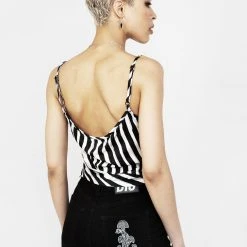 MET1 PARANORMAL CROP CAMI TOP