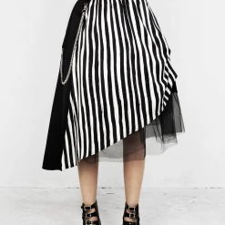 MET1 PARANORMAL ASYMMETRIC MIDI SKIRT
