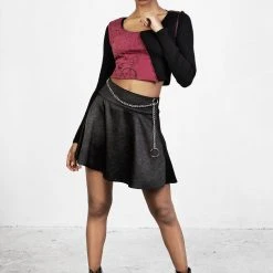 PFA1 Women Paranoid Crop Top