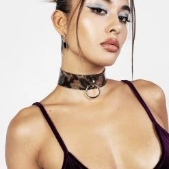 YHU1 GOTHITA PU LACE CHOKER Women