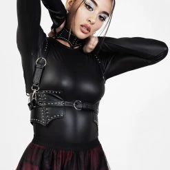 YHU1 Women COUNTESS STUDDED HARNESS