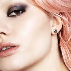 TOU1 MORI SKULL STUD EARRINGS